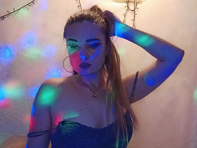 KariMillie - ライブポルノ&amp;セックスカム - 18198890