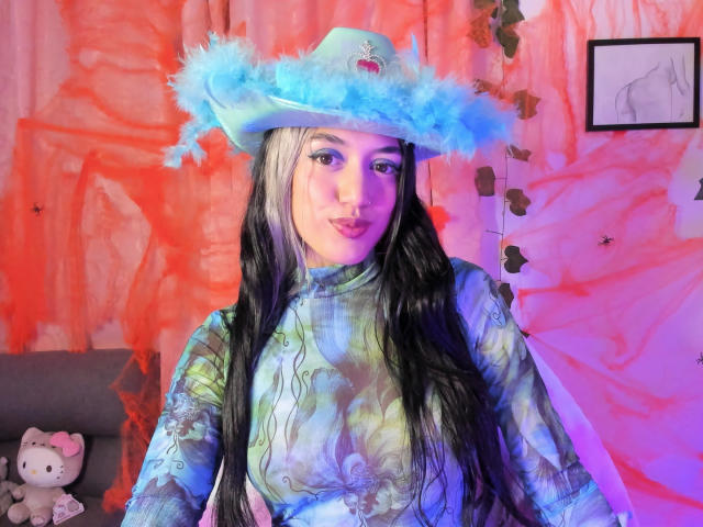 StrawberryPiee - Live porn &amp; sex cam - 18202186