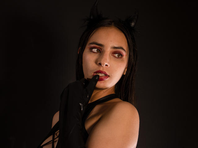 CeleneLorenz - Sexe cam en vivo - 18205510