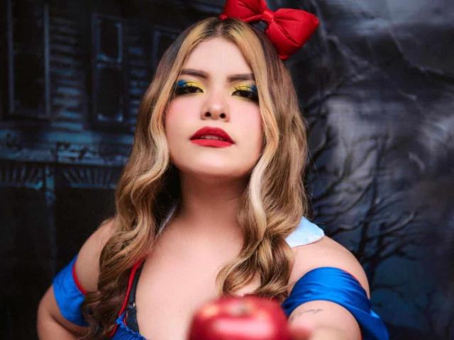 LuciaRobertz - Live porno og sexkamera - 18210022