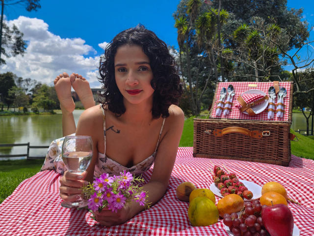 AshlyRogers - Live porn &amp; sex cam - 18210550