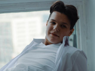 AlexTouch - Live porn &amp; sex cam - 18213574