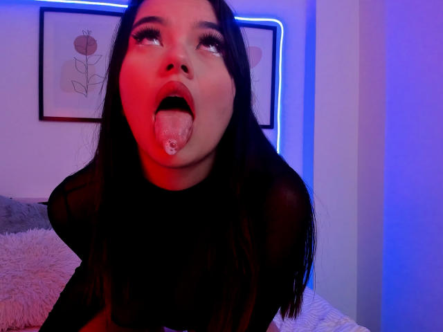 KatherineSummer - Live porn &amp; sex cam - 18214602