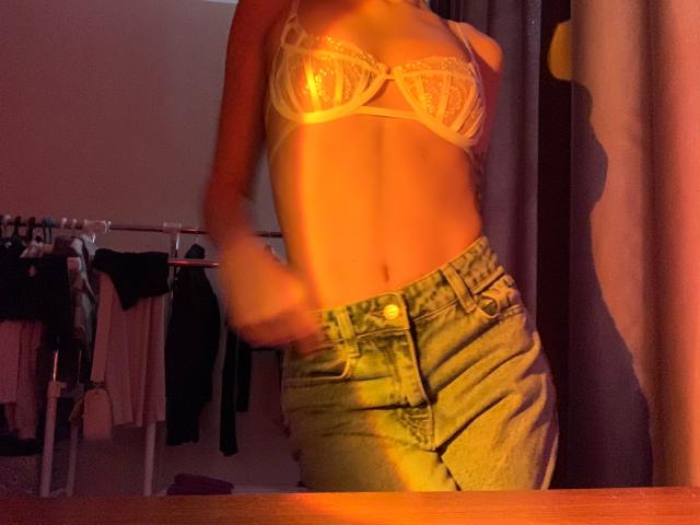 Villmore - Live porn &amp; sex cam - 18216466