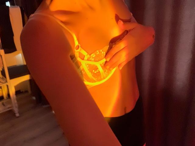 Villmore - Live porn &amp; sex cam - 18216538