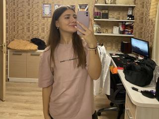 ElsaxLally - Live porn &amp; sex cam - 18222970