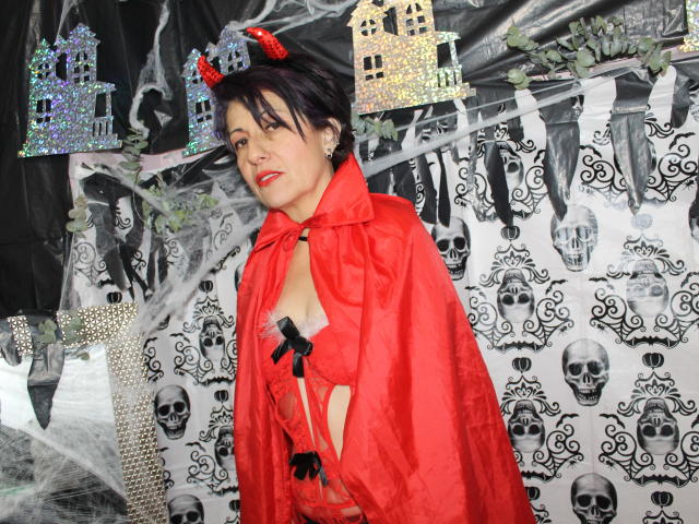 HadesLyre - Live porn &amp; sex cam - 18225310