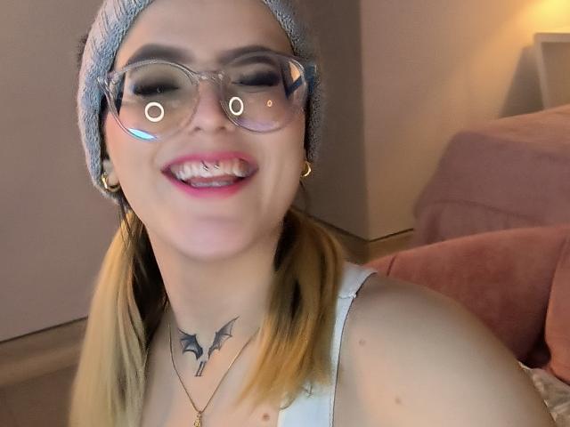 KimSummer - Live sex cam - 18226090