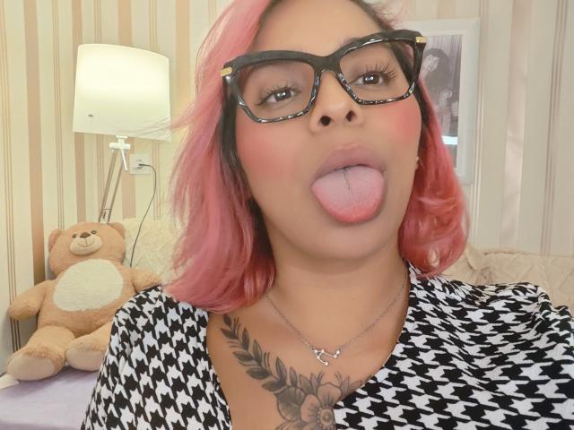 Chili - Live Sex Cam - 18228798