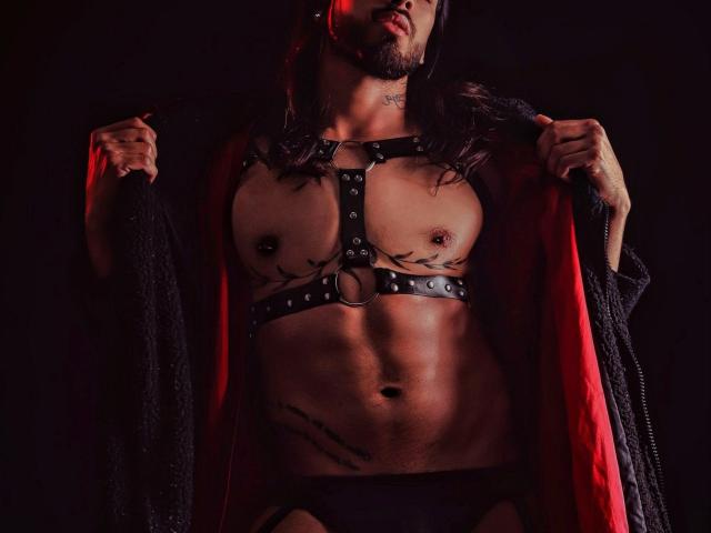 AlessandroSam - Sexe cam en vivo - 18229594