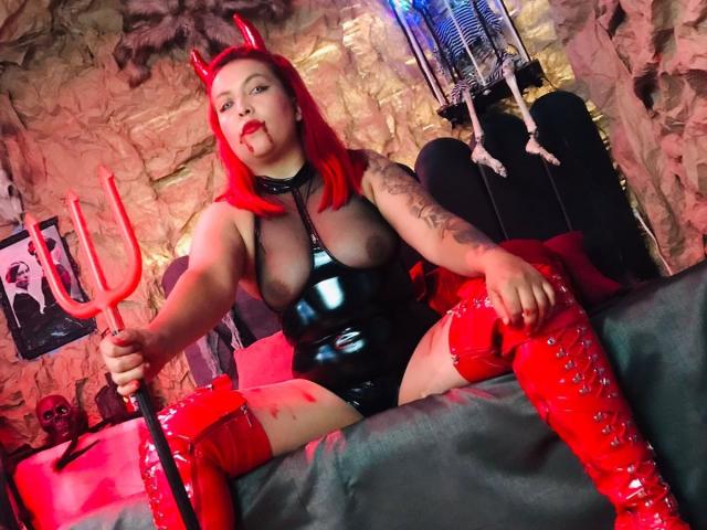 MissCaila - Live porn &amp; sex cam - 18229654