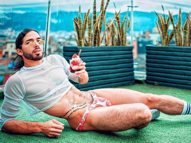 AlessandroSam - Sexe cam en vivo - 18229730