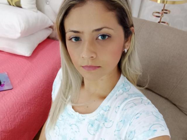 RachelBacker - Live porn &amp; sex cam - 18233790