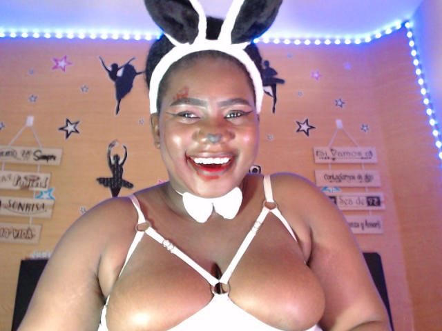 Dilay - 라이브 포르노 &amp; 섹스 캠 - 18237650