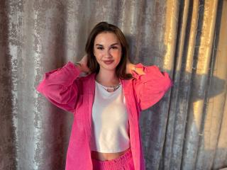 ValeriaMila - Live porn &amp; sex cam - 18237838