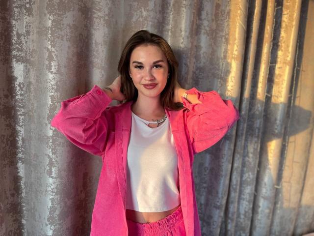 ValeriaMila - Sexe cam en vivo - 18237838