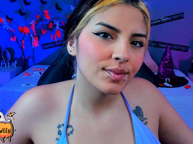 CamilleRossi - Sexe cam en vivo - 18240754