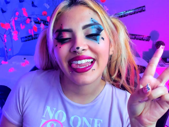 CamilleRossi - Sexe cam en vivo - 18243618