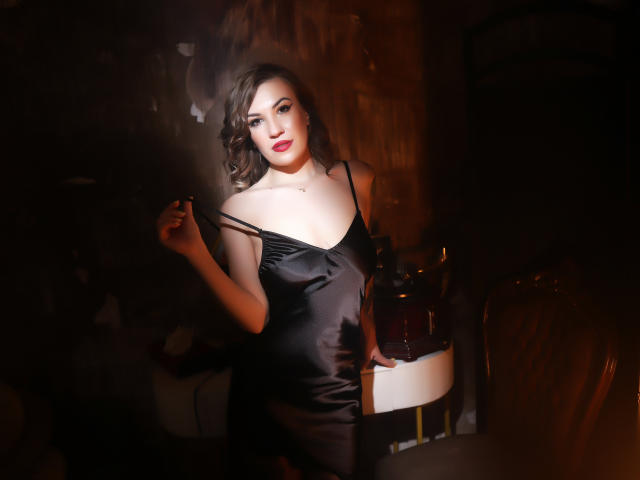 RanyaYazim - Live porn &amp; sex cam - 18243762