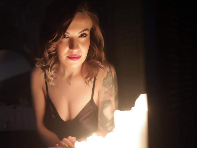RanyaYazim - Live porn &amp; sex cam - 18243914