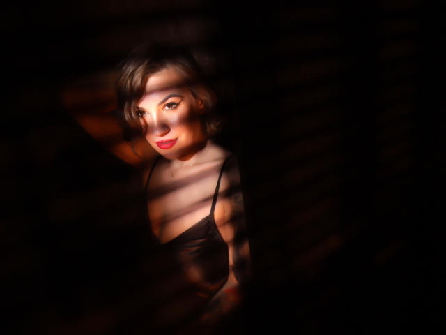 RanyaYazim - сексуальная веб-камера в реальном времени - 18243918