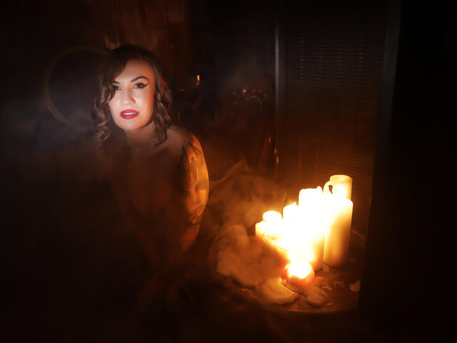 RanyaYazim - ライブポルノ&amp;セックスカム - 18243926