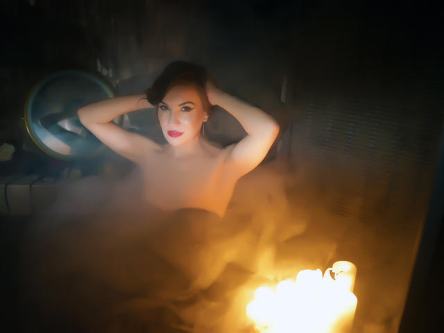 RanyaYazim - Live sex cam - 18243950