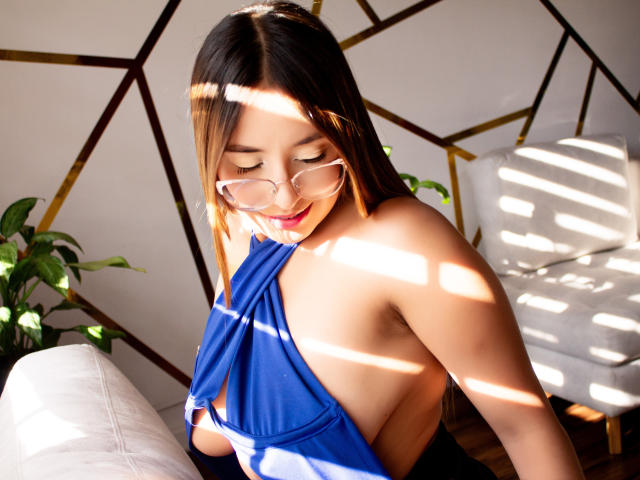 TiffanyMartins - 라이브 포르노 &amp; 섹스 캠 - 18248098