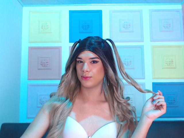 HelanRios - Live Sex Cam - 18249078