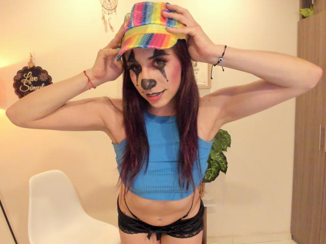 SophiaLaurent - Live porno og sexkamera - 18250014