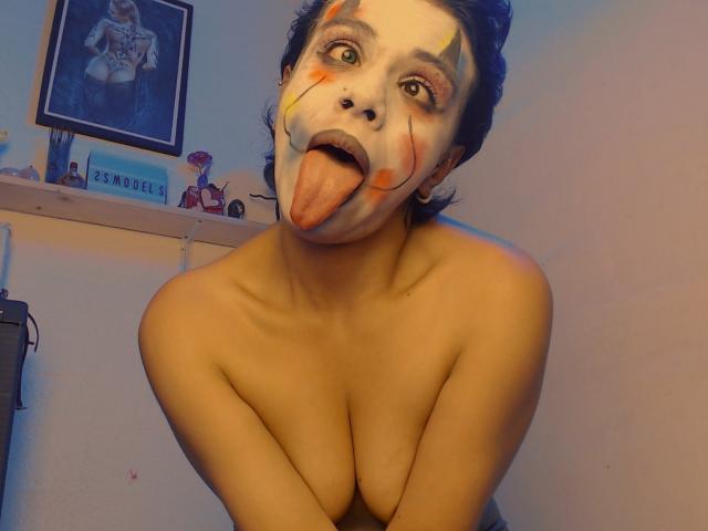 LiliAberno - Sexe cam en vivo - 18251762