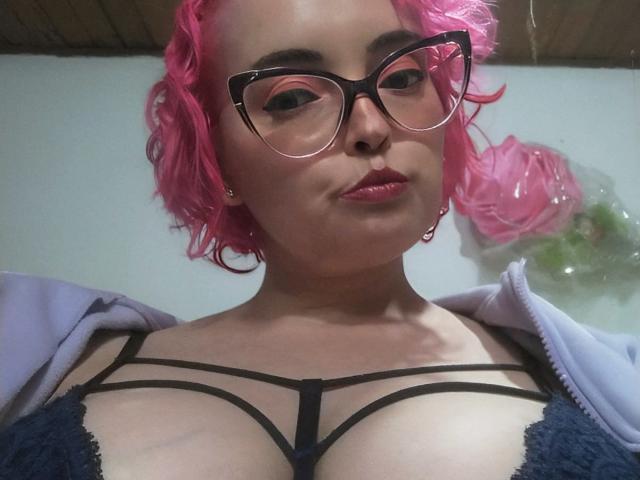 FucsiaRose - Live sex cam - 18252110