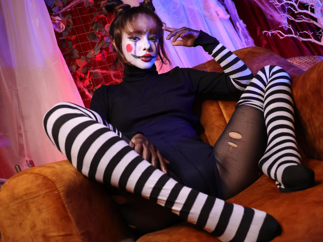 LilyLille - Live porn &amp; sex cam - 18253278