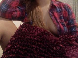 QueenEmery - Sexe cam en vivo - 18253746