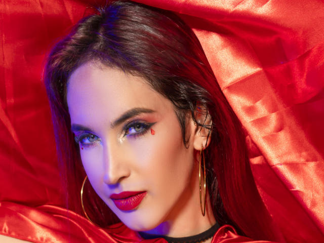 IvannaKozlov - Sexe cam en vivo - 18256826