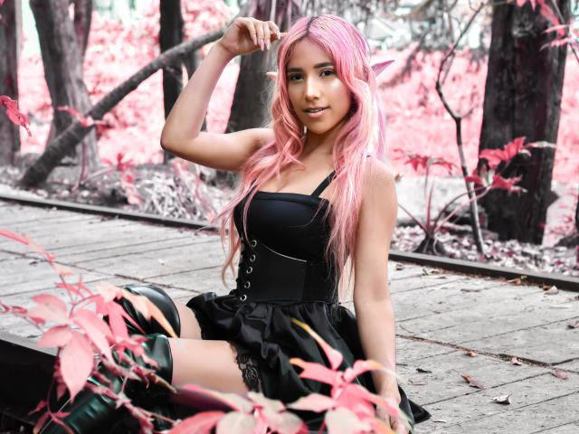 BrianaHarpers - Live porn &amp; sex cam - 18260238