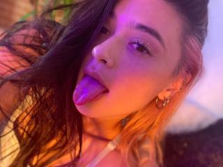 AlisonHott69 - Live porn &amp; sex cam - 18260546