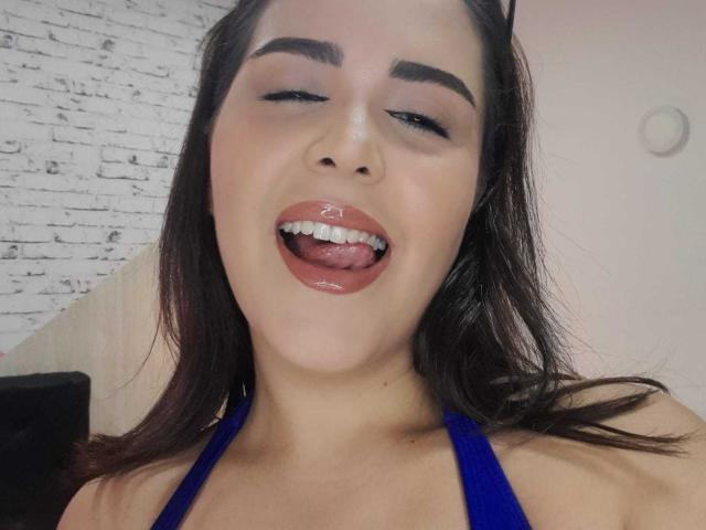 CamyRouge - Élő pornó és szexkamera - 18261818