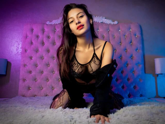 ChelseaBleiz - Live sex cam - 18262234