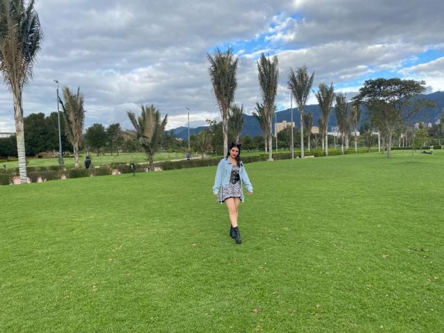 SeleneJames - Live Sex Cam - 18266054