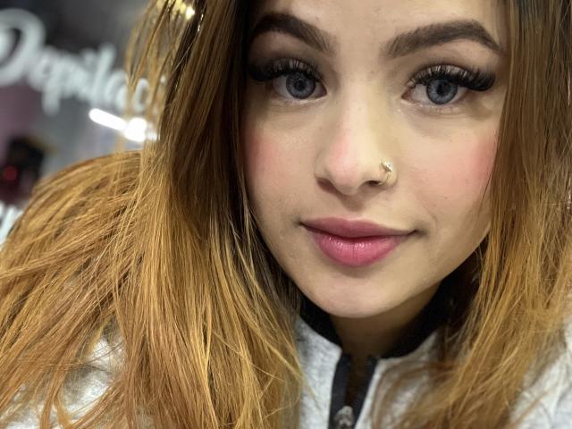 ShantalSummer - Live porn &amp; sex cam - 18267562