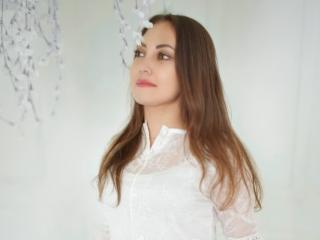 EmilyArthurs - Live porn &amp; sex cam - 18270970