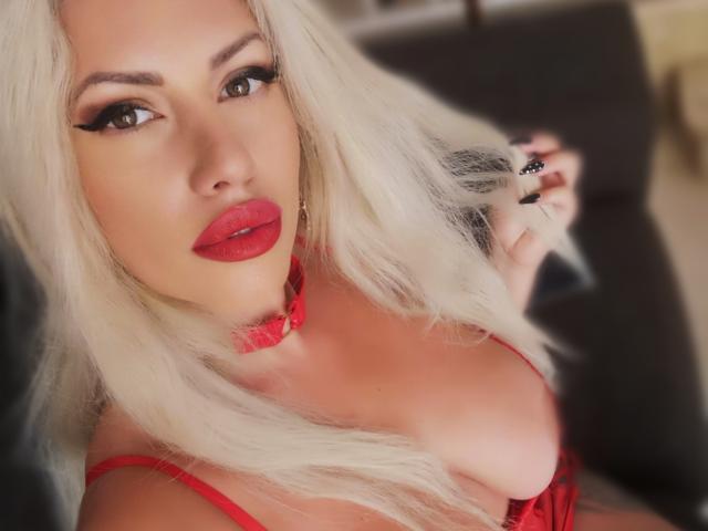 DominatrixAna - Live porn &amp; sex cam - 18272942