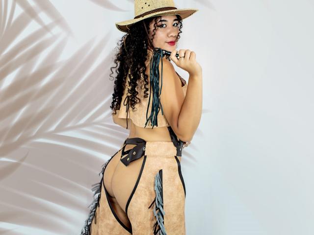 RosaHill - Live sex cam - 18276434