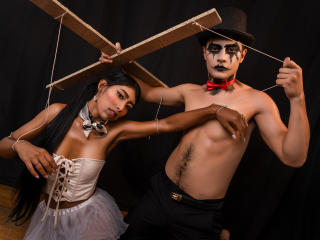 HannaAndMaty - Live porn &amp; sex cam - 18276610