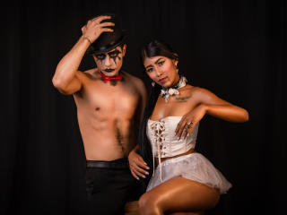 HannaAndMaty - Live porn &amp; sex cam - 18276626