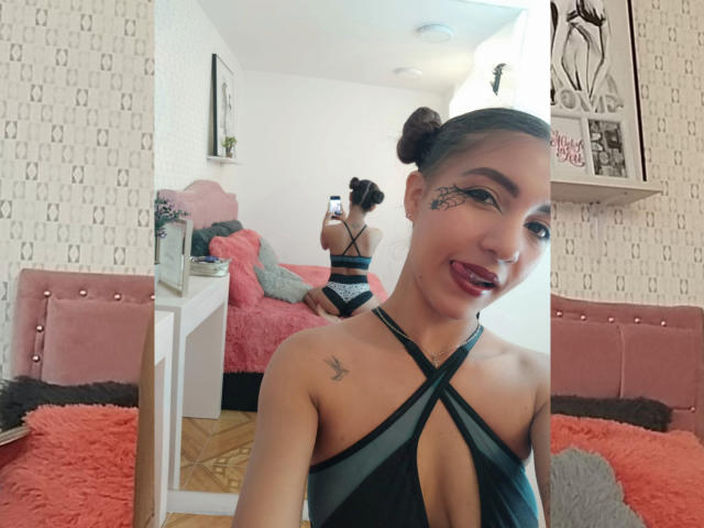 KellyGrace - Sexe cam en vivo - 18278702
