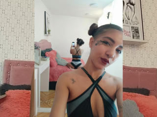 KellyGrace - Live sex cam - 18278714