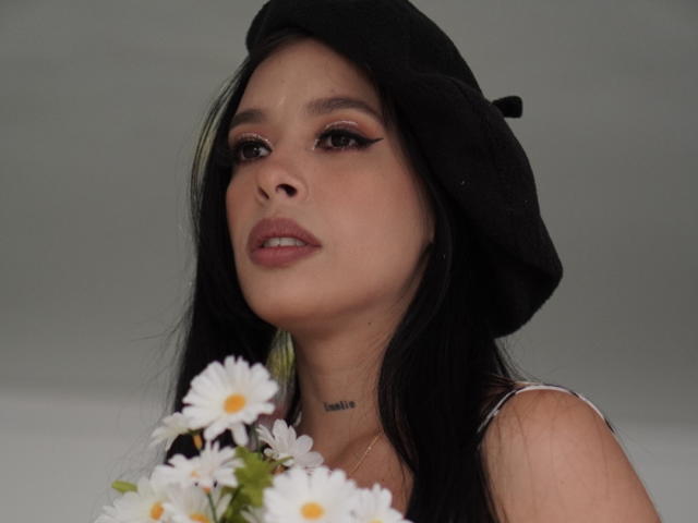 ValentineOlson - Sexe cam en vivo - 18283718