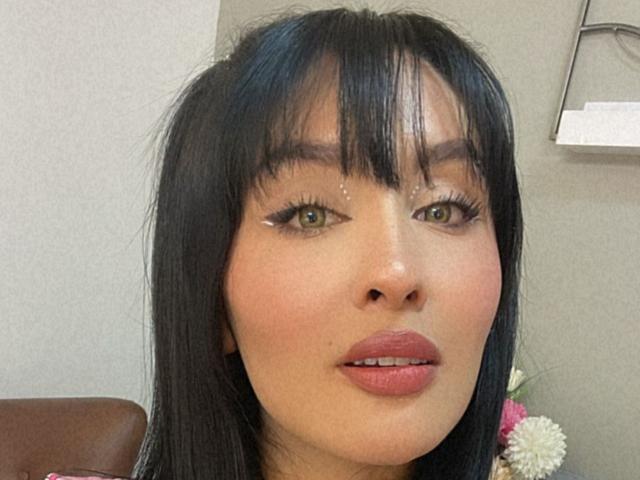 FiorellaGrimaldi - Live porn &amp; sex cam - 18284830